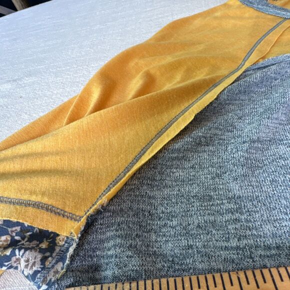 HAILEY & CO Mixed Fabric Balloon Sleeve Oversized Large Boho Summery Floral Top - Picture 12 of 12